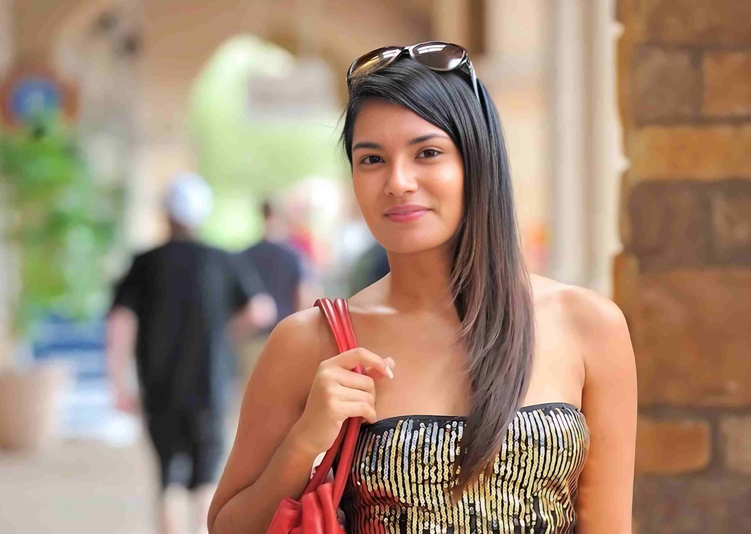 Shazia Sahari Net Worth 2024 – Age, Bio, Husband, Height, & Career!